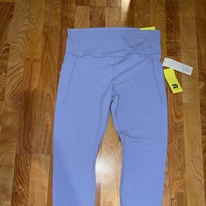 Purple all in motion leggings size:( XXL)